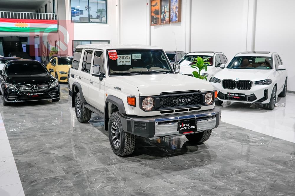 تويوتا لاند كروزر 70